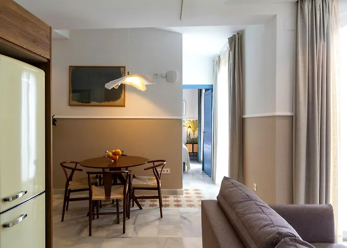 Feelathome San Lorenzo Apartments